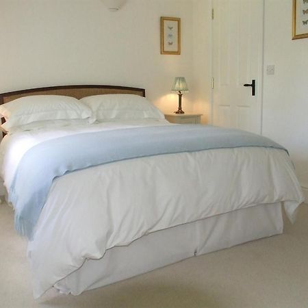 Well Cottage B And B Cirencester Bagian luar foto