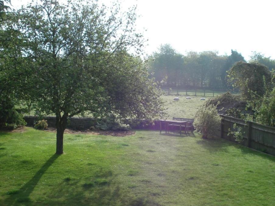 Well Cottage B And B Cirencester Bagian luar foto